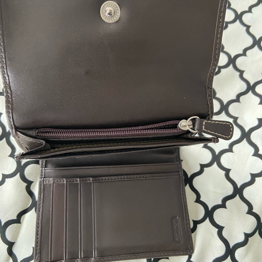 Authentic Coach wallets - Picture 2 of 6